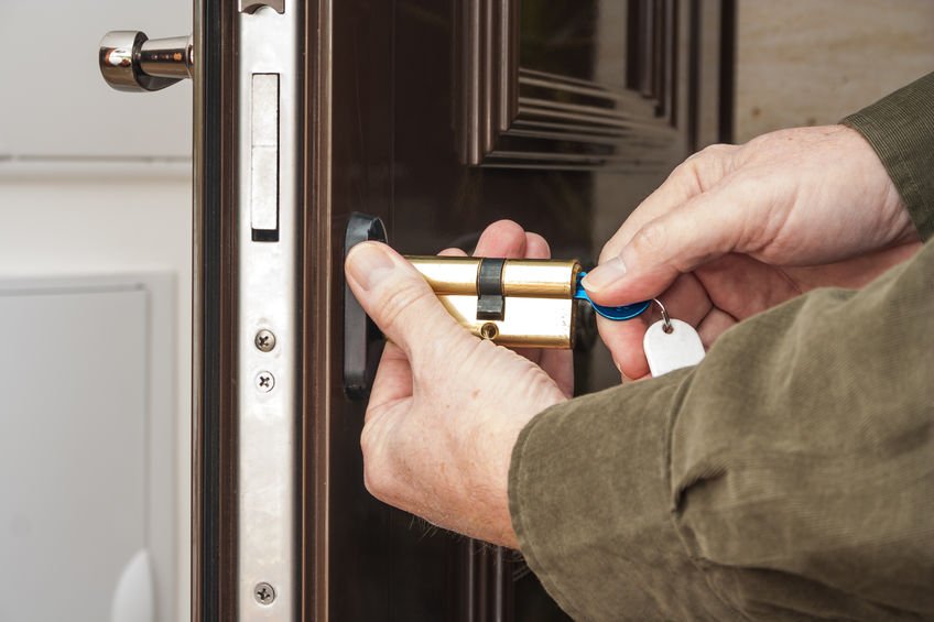 Licensed Locksmith Door Security Upgrades Guide