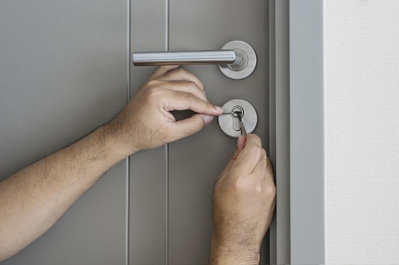 licensed locksmith high security cylinder installation Licensed Locksmith High-Security Cylinder Installation