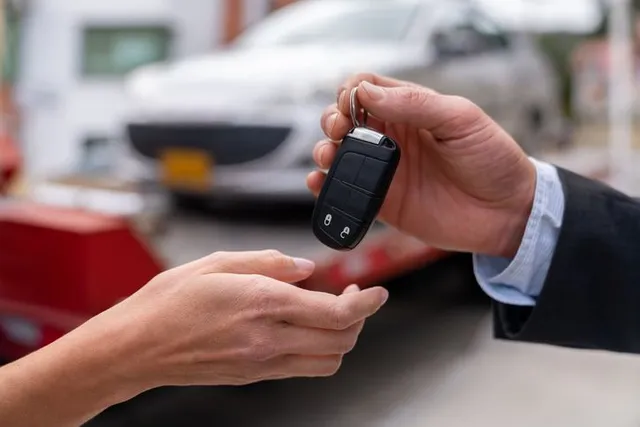 how long key fobs last How Long Do Key Fobs Last? Lifespan Guide