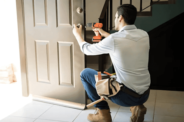 licensed locksmith for eviction services Licensed Locksmith for Eviction Services Guide