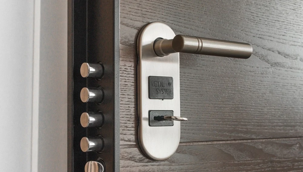 how to fix a loose deadbolt How to Fix a Loose Deadbolt Lock in Simple Steps