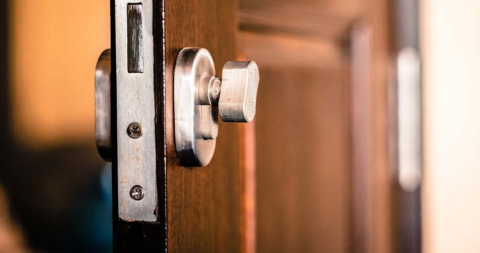 how to secure doors during vacations How to Secure Doors During Vacations: Essential Tips