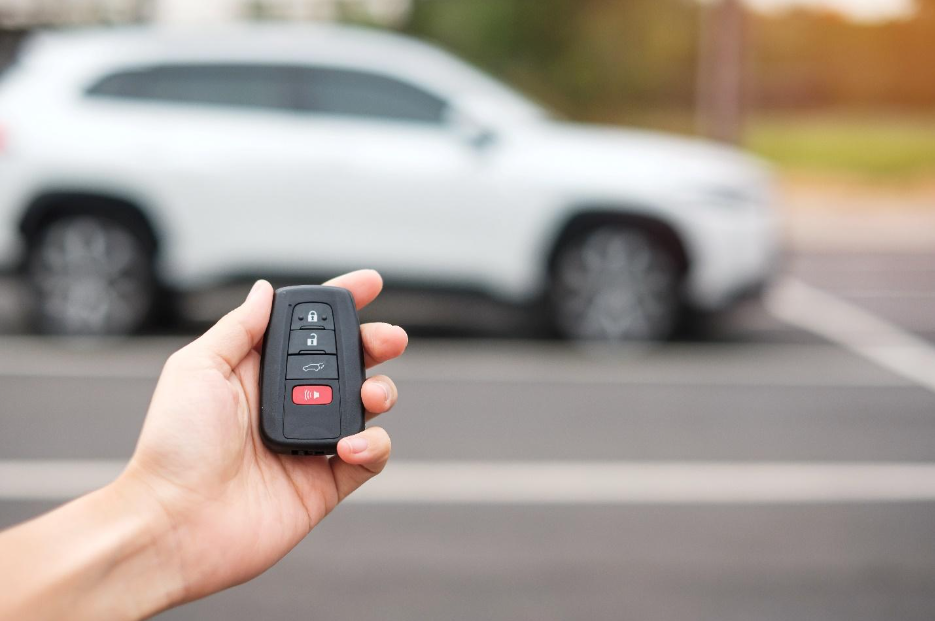 Checklist Before Calling a Locksmith for Keys