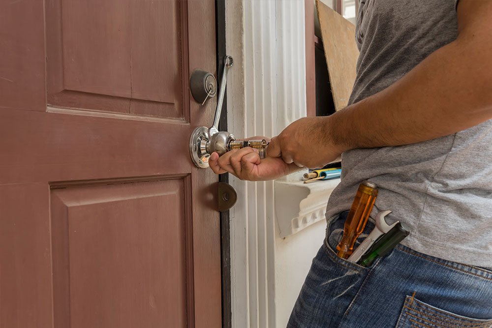 licensed locksmith lock maintenance tips Licensed Locksmith Lock Maintenance Tips Guide