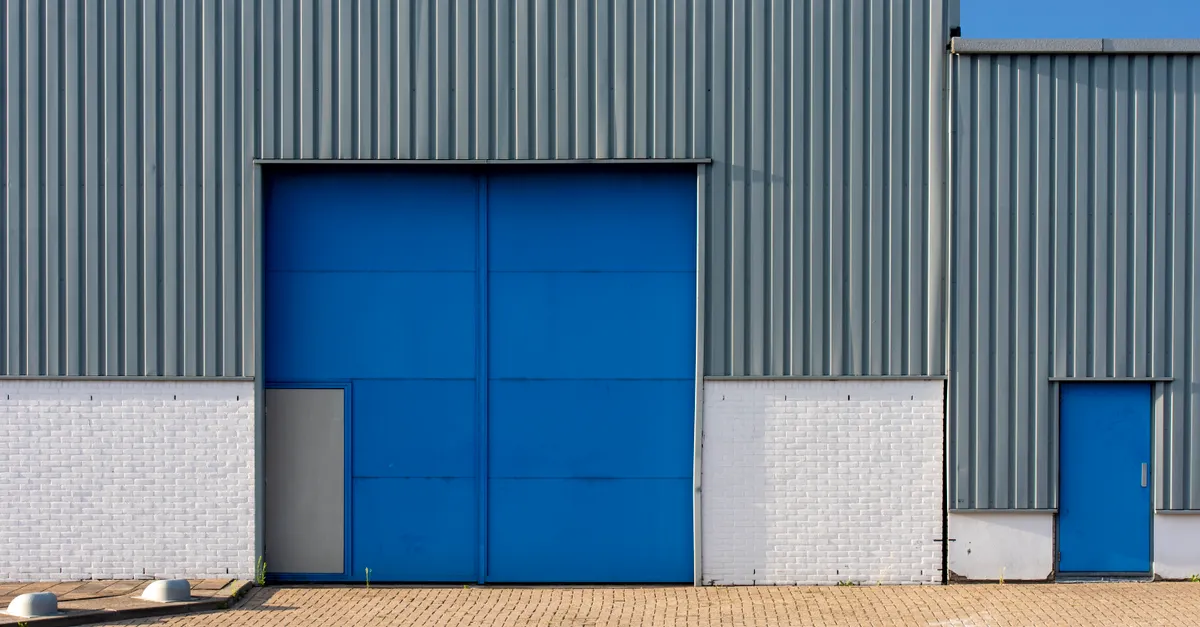 7 Commercial Deadbolt Options for Business Doors